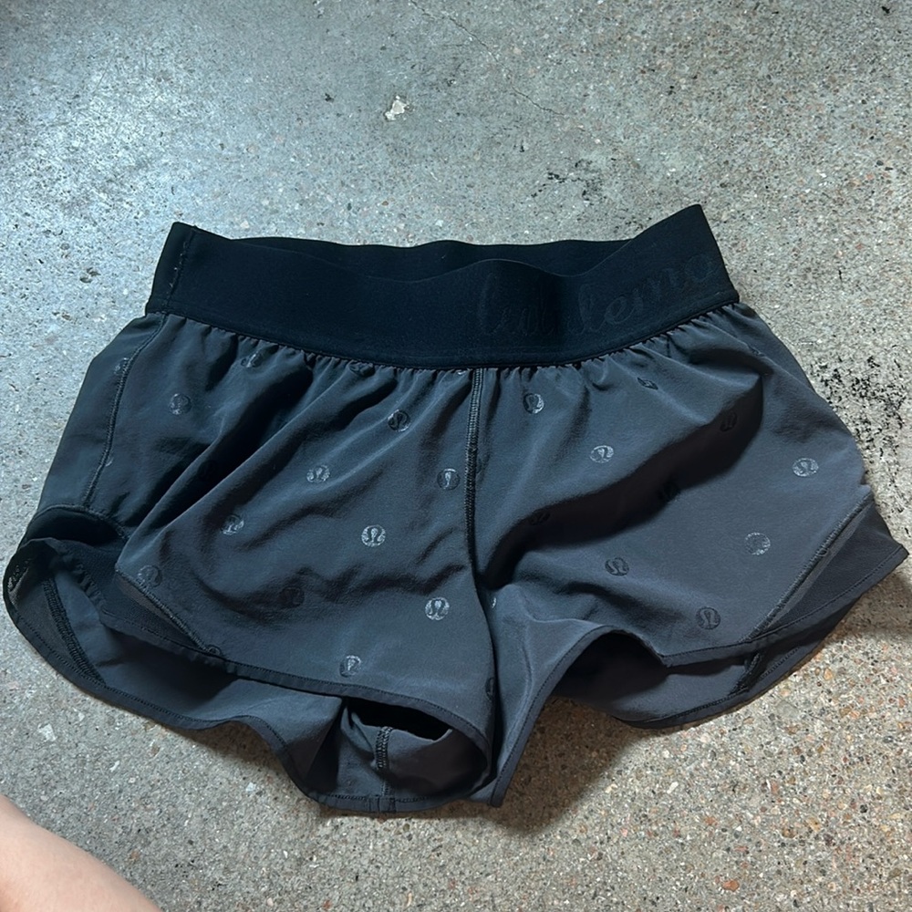 Lululemon High Rise Hotty Hot Shorts